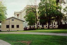 slottet.jpg (10016 bytes)